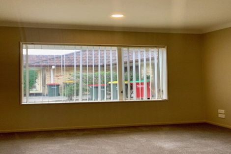 Photo of property in 12 Innisowen Place, Flat Bush, Auckland, 2019