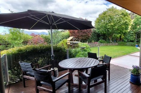 Photo of property in 9 Fastness Crescent, Wanaka, 9305