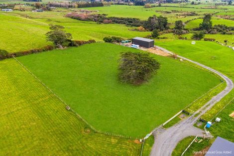 Photo of property in 383 Wallace Road, Koputaroa, 5571