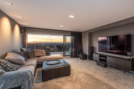 Photo of property in 15 Woodlau Rise, Huntsbury, Christchurch, 8022