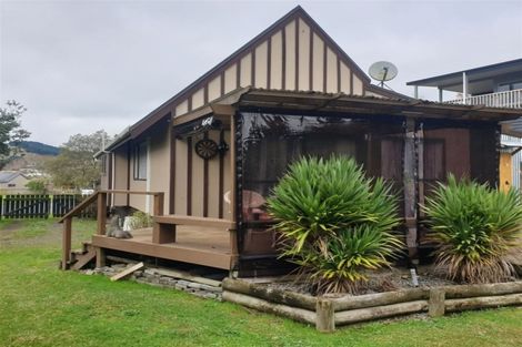 Photo of property in 9 Taniwha Street, Paeroa, 3600