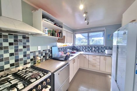 Photo of property in 101 Awaruku Road, Torbay, Auckland, 0630