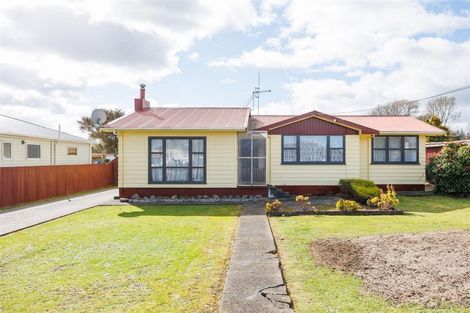 Photo of property in 5 Lambert Street, Marton, 4710