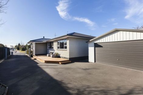 Photo of property in 16 Carbine Place, Sockburn, Christchurch, 8042