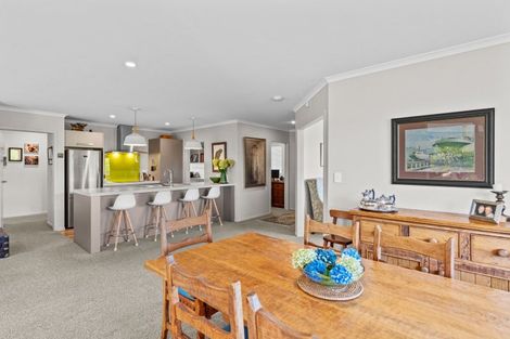 Photo of property in 7 Hewson Lane, Greytown, 5712