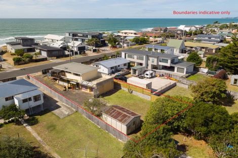 Photo of property in 56 Karewa Parade, Papamoa Beach, Papamoa, 3118