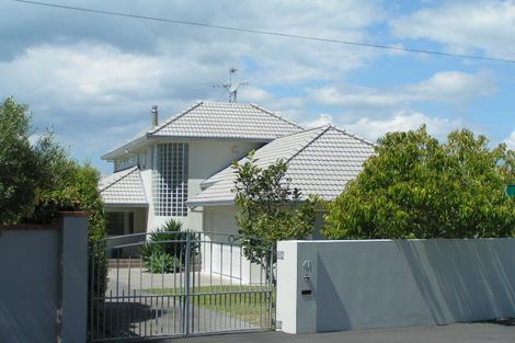 Photo of property in 41 Princes Street, Northcote Point, Auckland, 0627