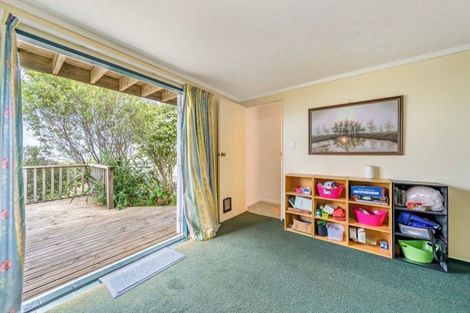 Photo of property in 2/259 Major Drive, Kelson, Lower Hutt, 5010