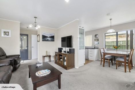 Photo of property in 71 Rhodes Drive, Kelvin Grove, Palmerston North, 4414