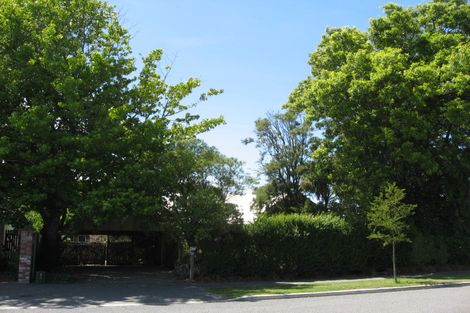 Photo of property in 94 Geraldine Street, Edgeware, Christchurch, 8013