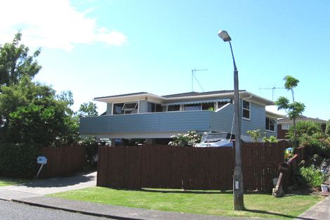 Photo of property in 14 Uppingham Crescent, Hillcrest, Auckland, 0627
