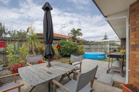 Photo of property in 9a Evans Road, Papamoa Beach, Papamoa, 3118