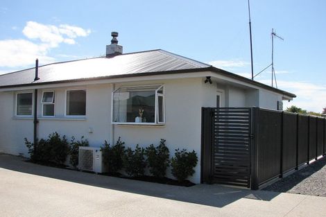 Photo of property in 16a Pine Crescent, Hargest, Invercargill, 9810