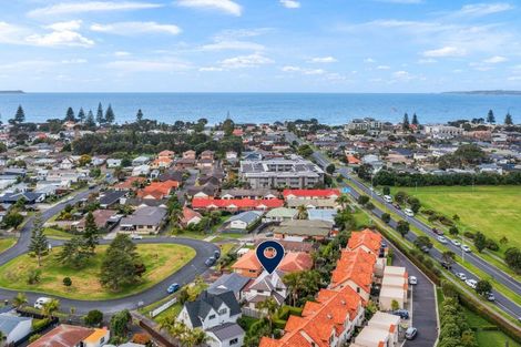 Photo of property in 2/25 Nukumea, Orewa, 0931