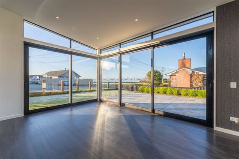 Photo of property in 17 Richmond Street, Waimataitai, Timaru, 7910