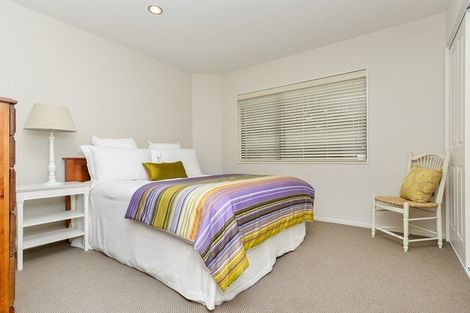 Photo of property in 10a Regia Close, Half Moon Bay, Auckland, 2012