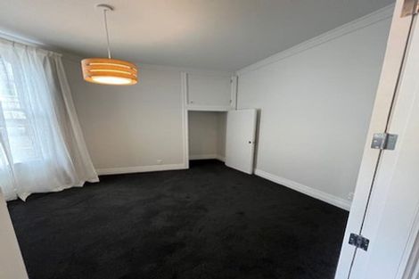 Photo of property in 18 Portland Crescent, Thorndon, Wellington, 6011