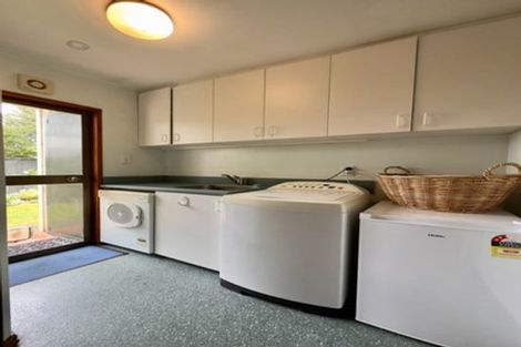 Photo of property in 21 Siska Place, Upper Riccarton, Christchurch, 8041