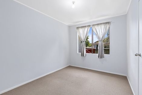 Photo of property in 2/5 Ebenezer Way, Clendon Park, Auckland, 2103