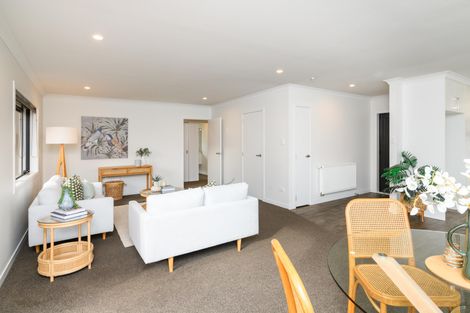 Photo of property in 702 Pioneer Highway, Takaro, Palmerston North, 4412