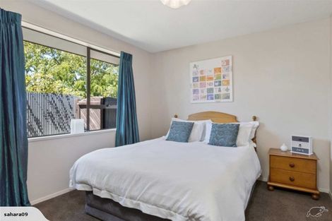 Photo of property in 152 Sawyers Arms Road, Northcote, Christchurch, 8052