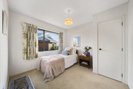 Photo of property in 9 Essington Place, Half Moon Bay, Auckland, 2012