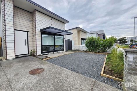 Photo of property in 8 Grey Warbler Road, Hobsonville, Auckland, 0616