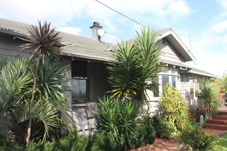 Photo of property in 1 Boundary Road, Opaheke, Papakura, 2113