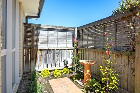 Photo of property in 3/34 Avonhead Road, Avonhead, Christchurch, 8042
