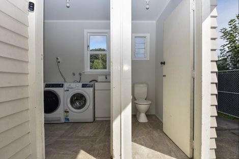 Photo of property in 226 High Street South, Carterton, 5713