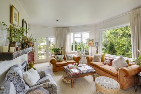 Photo of property in 56 Lucknow Road, Havelock North, 4130