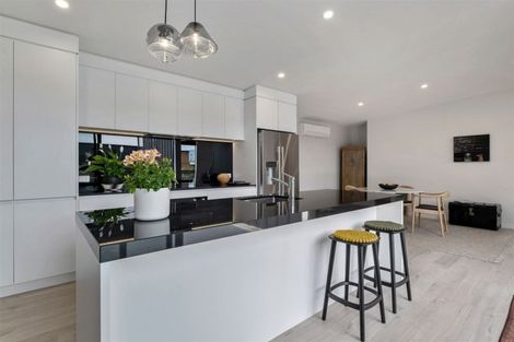 Photo of property in 7 Stackbrae Avenue, Wanaka, 9305