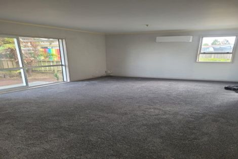 Photo of property in 16a Matthew Place, Kawaha Point, Rotorua, 3010