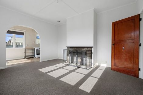 Photo of property in 10 Mcgregor Crescent, Masterton, 5810