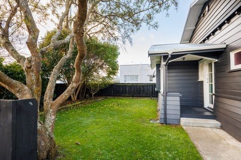 Photo of property in 194 Ferguson Street, West End, Palmerston North, 4412