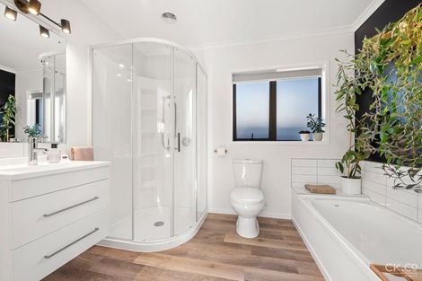 Photo of property in 9 Pattullo Crescent, Wallaceville, Upper Hutt, 5018