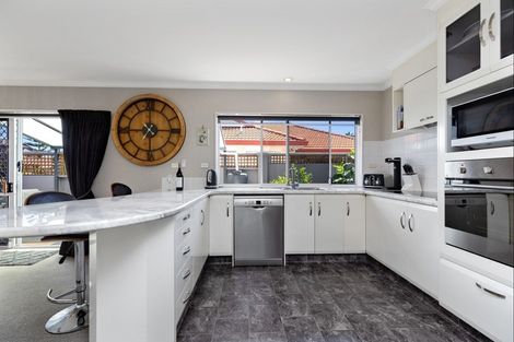 Photo of property in 59b Plateau Heights, Mount Maunganui, 3116