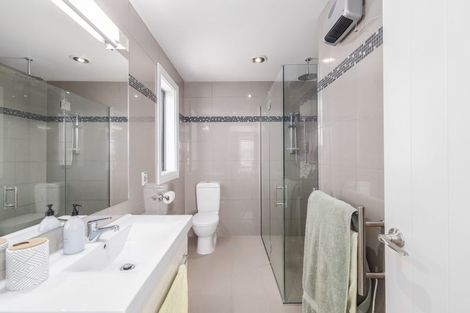 Photo of property in 51a Main Road, Redcliffs, Christchurch, 8081