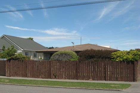 Photo of property in 2/210 Pine Avenue, South New Brighton, Christchurch, 8062