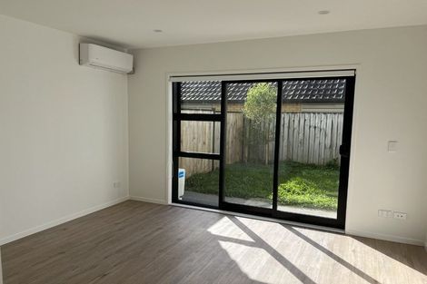 Photo of property in 66 Rauemi Way, Te Atatu South, Auckland, 0610