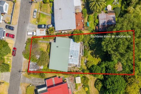 Photo of property in 11 Karaka Grove, Raumati Beach, Paraparaumu, 5032