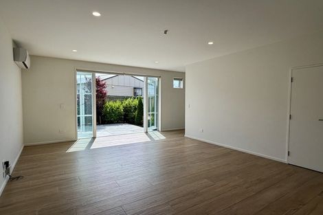 Photo of property in 3/63 Hills Road, Edgeware, Christchurch, 8013