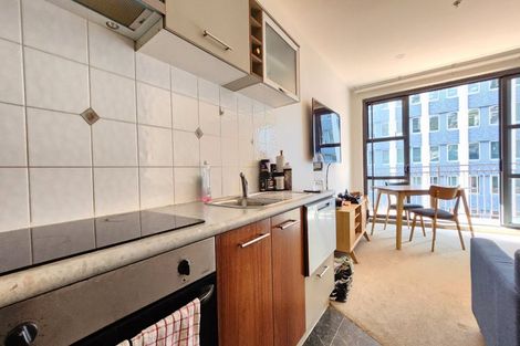 Photo of property in Atrium Towers, 5e/154 The Terrace, Wellington Central, Wellington, 6011