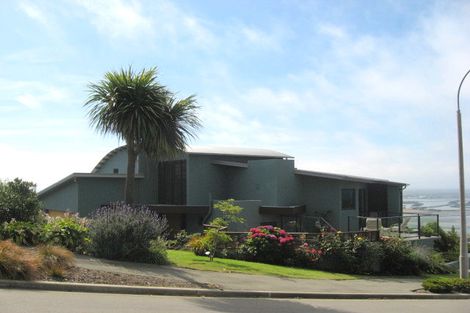 Photo of property in 136 Glenstrae Road, Redcliffs, Christchurch, 8081