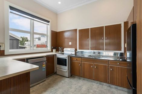 Photo of property in 9 Hinemoa Road, Waihi Beach, 3611