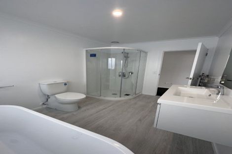 Photo of property in 26 Koru Loop, Paraparaumu, 5032