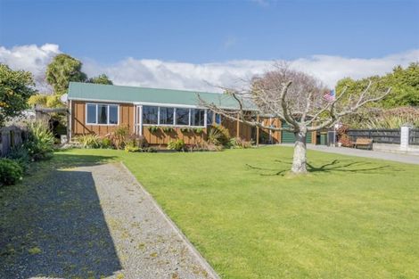 Photo of property in 170 Tiro Tiro Road, Levin, 5510