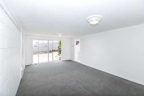 Photo of property in 8 Wanaka Place, Glenview, Hamilton, 3206