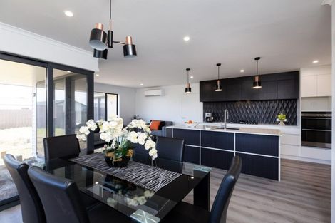 Photo of property in 4 Ellesmere Avenue, Bell Block, New Plymouth, 4312