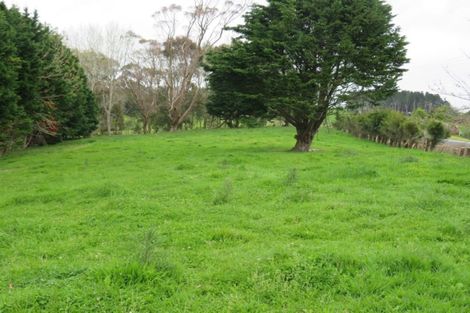 Photo of property in 431 Matakohe Road West, Matakohe, 0594